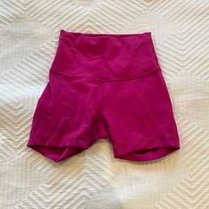 Lululemon Wunder Train High Rise Short Size 2 Hot Pink 4”